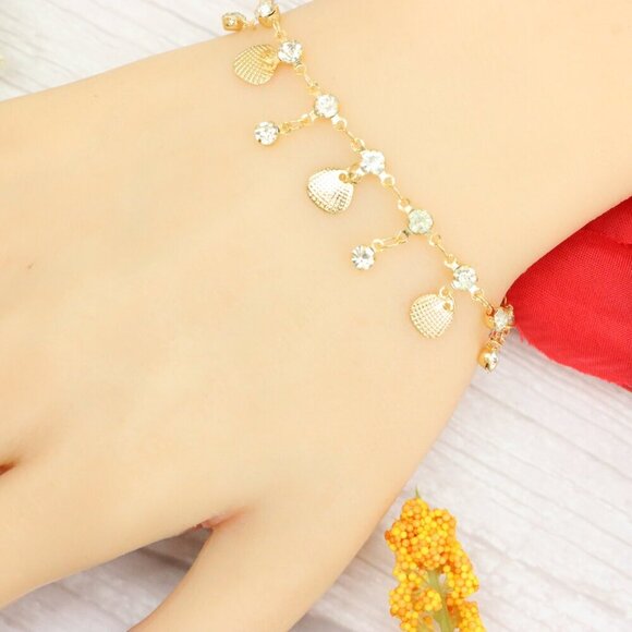 "Trendy Handmade Bracelet – A Thoughtful Gift for Girls & Women | UNVRC1302 - Picture 8 of 10